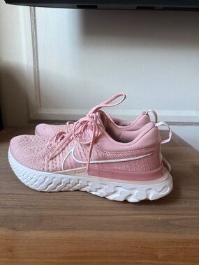 Nike infinity react Pink Women's Running Sneakers with White Sole